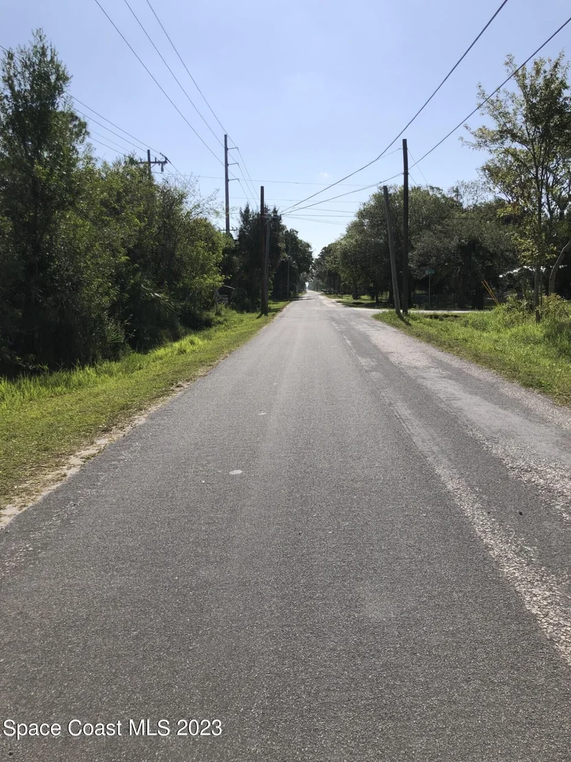 Photo of 580 Hall Road
