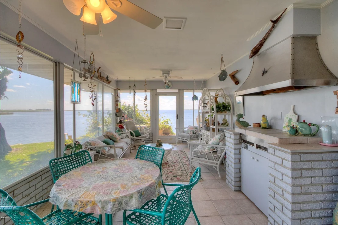 Photo of 846 Egret Road