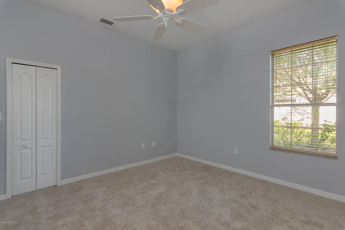 Photo of 2118 Windbrook Drive SE