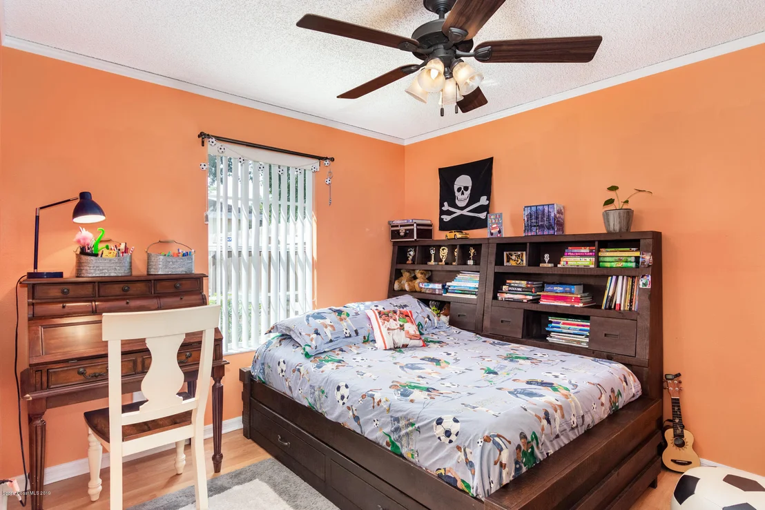 Photo of 6095 Adina Road