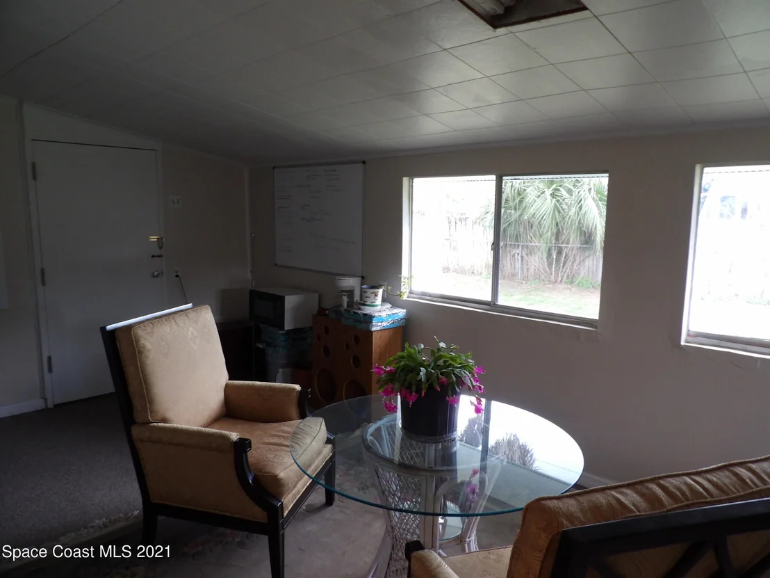 Photo of 797 Bianca Drive NE