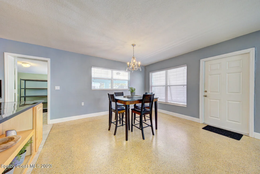 Photo of 114 Orange Avenue