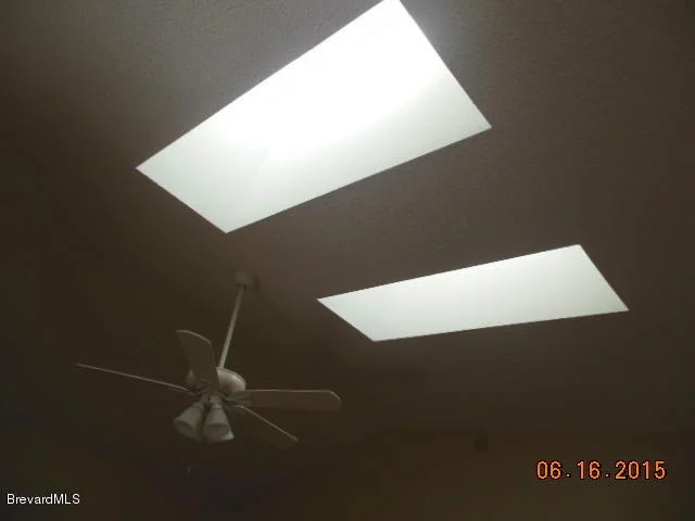 Photo of 1445 Brook Drive