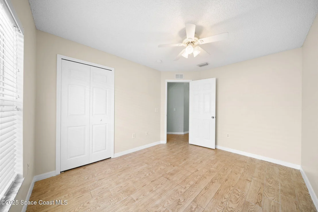 Photo of 574 Sedgewood Circle