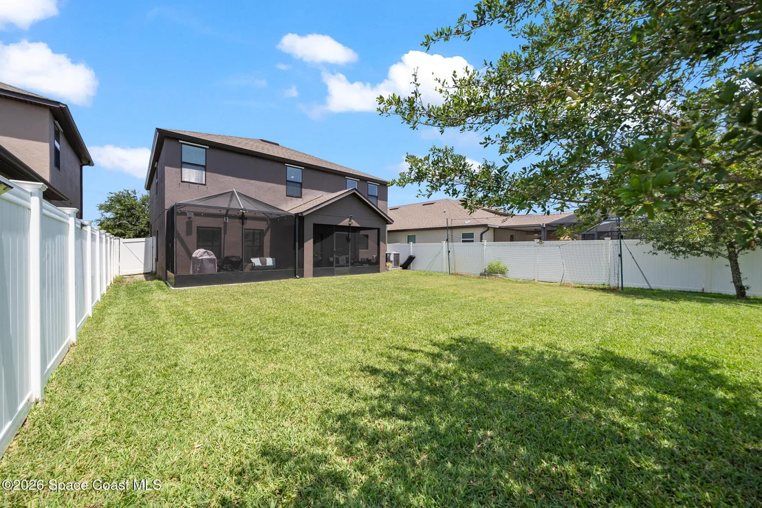 Photo of 1335 Fuji Drive