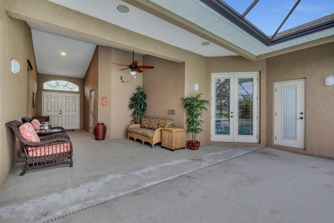 Photo of 140 Stony Point Drive
