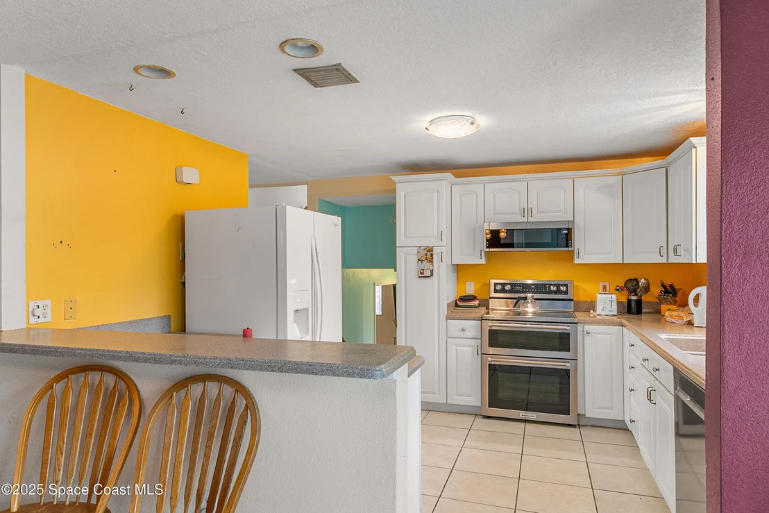 Photo of 409 Lynn Avenue