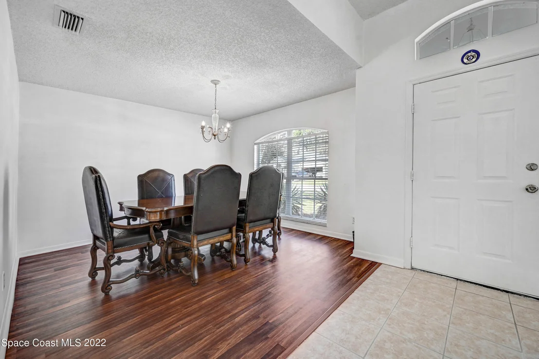 Photo of 829 Saint Michel Drive