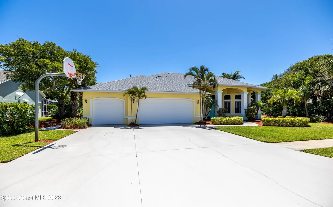 Photo of 310 Salida Drive