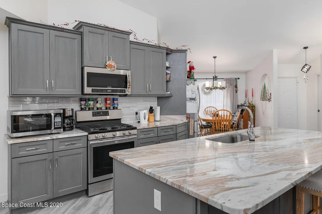 Photo of 1225 Ambra Drive
