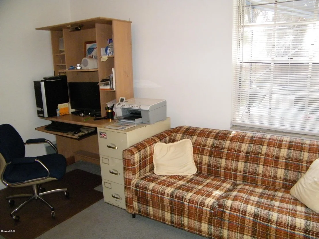 Photo of 1665 Leach Circle