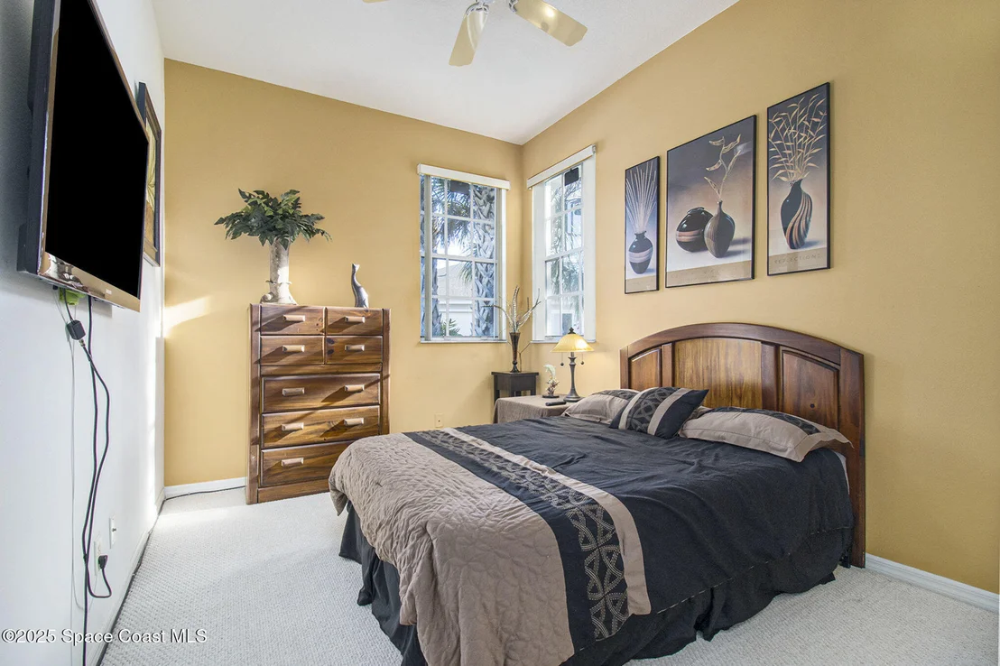 Photo of 1633 Derby Lane
