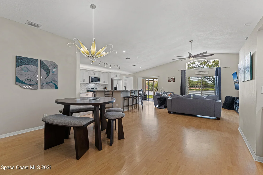 Photo of 530 Wickham Lakes Drive