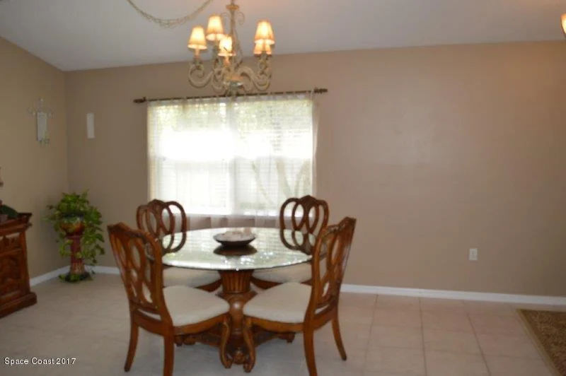 Photo of 831 Potomac Drive
