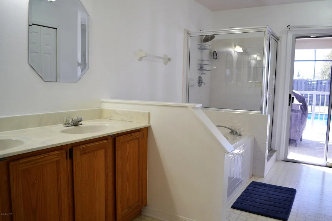 Photo of 235 Twin Lakes Road