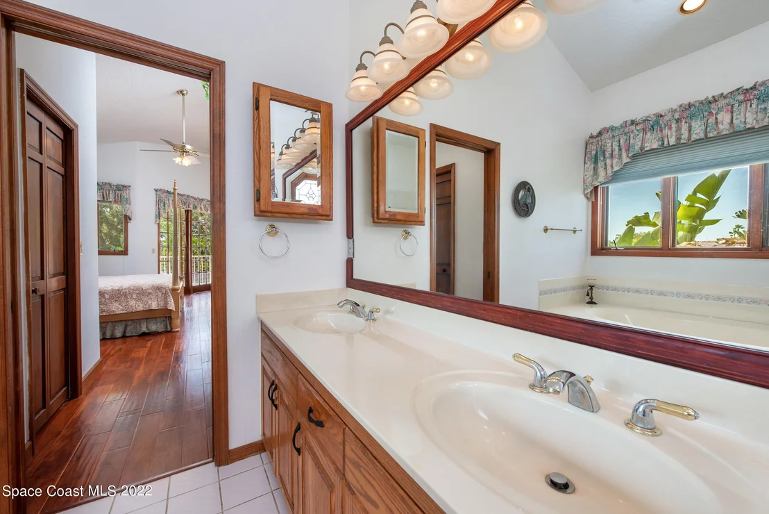 Photo of 125 Utopia Circle