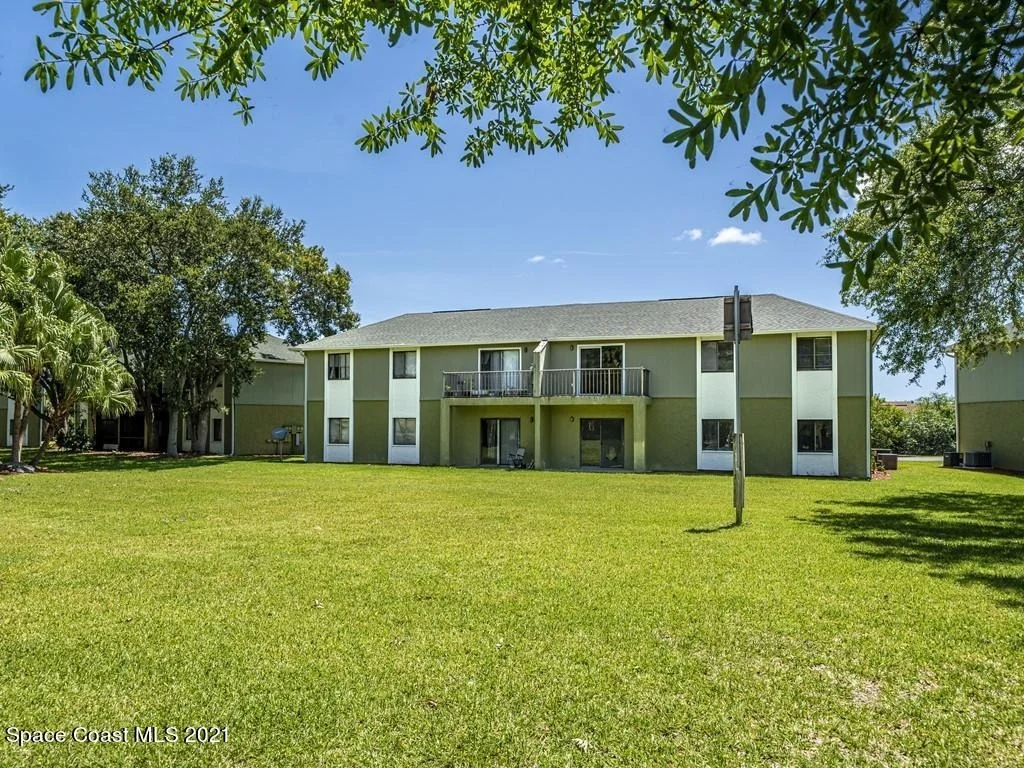 Photo of 2248 Flower Tree Circle