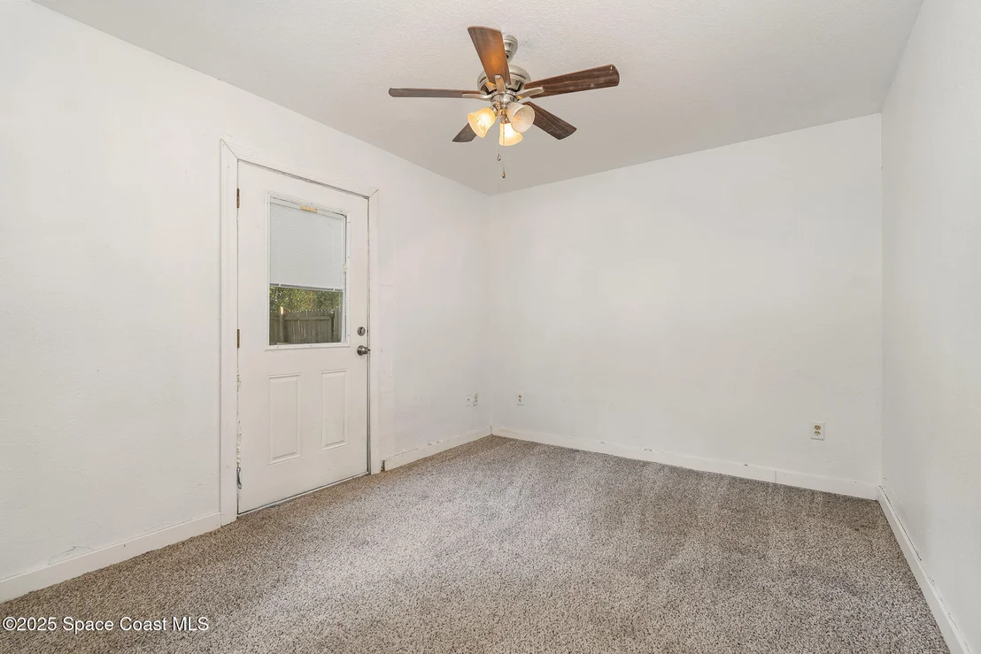 Photo of 2279 Washington Street NE