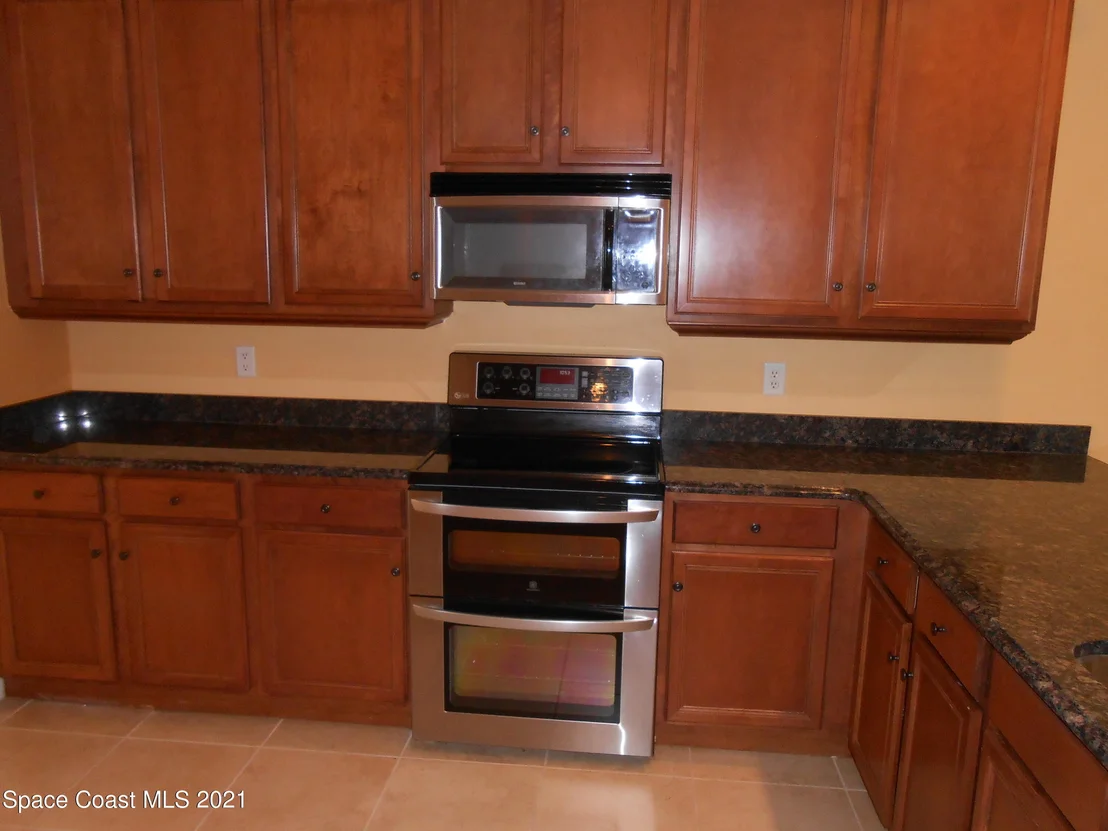 Photo of 754 Dryden Circle