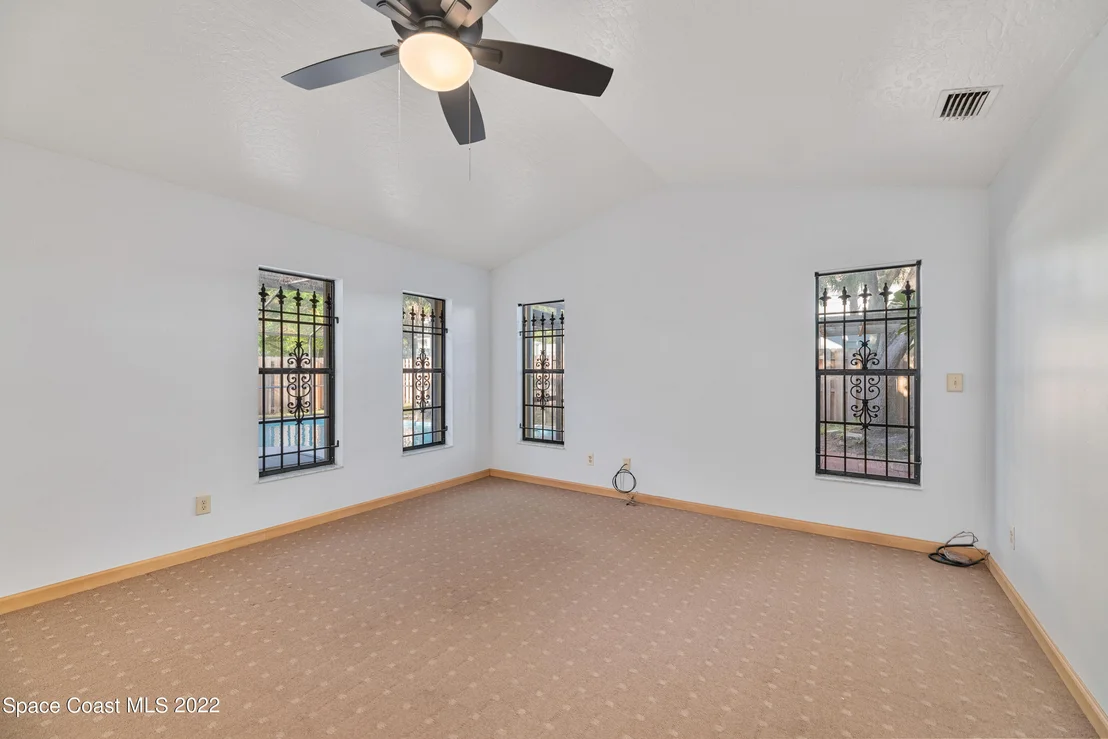 Photo of 4280 Silver Lake Drive
