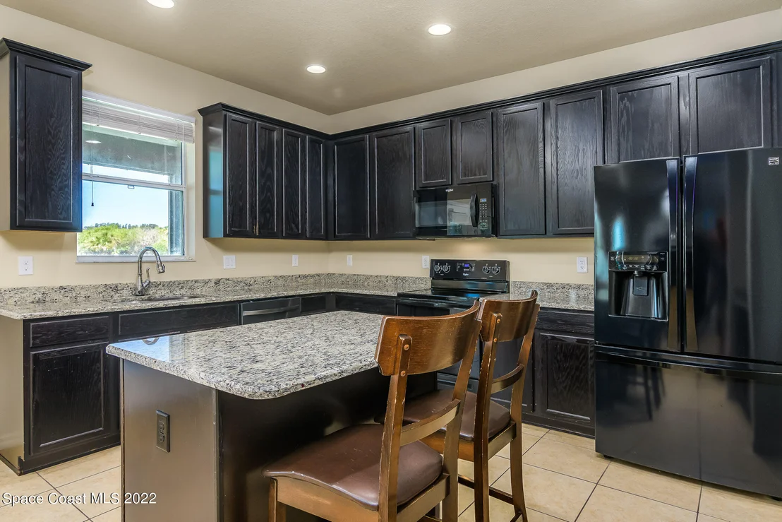 Photo of 1820 Bridgeport Circle