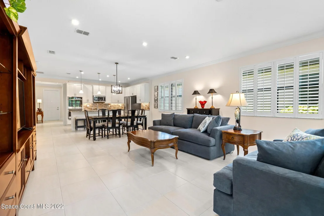 Photo of 1645 Willows Square