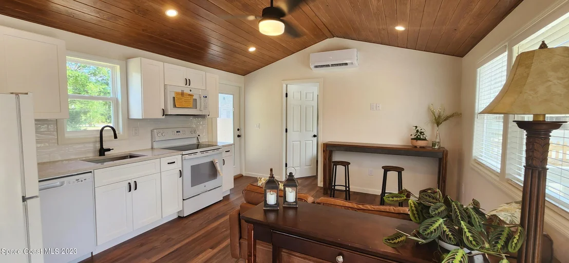 Photo of 209 Teal Drive