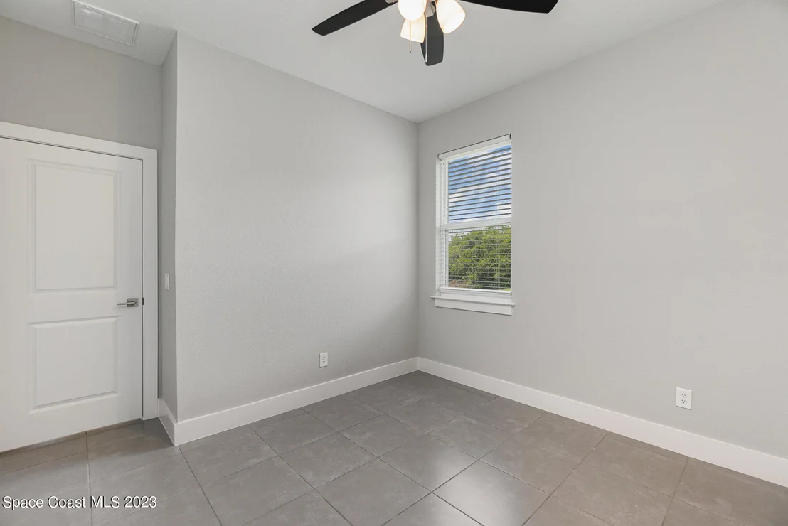 Photo of 1253 Amazon Lane