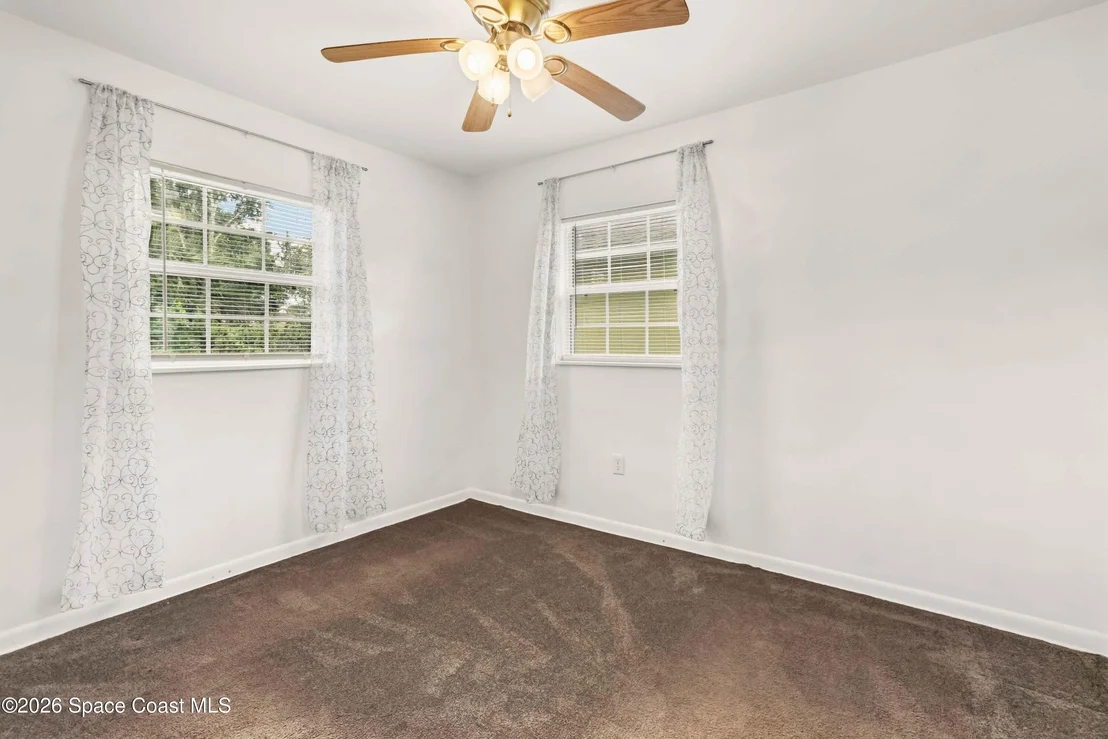Photo of 512 Lincoln Road