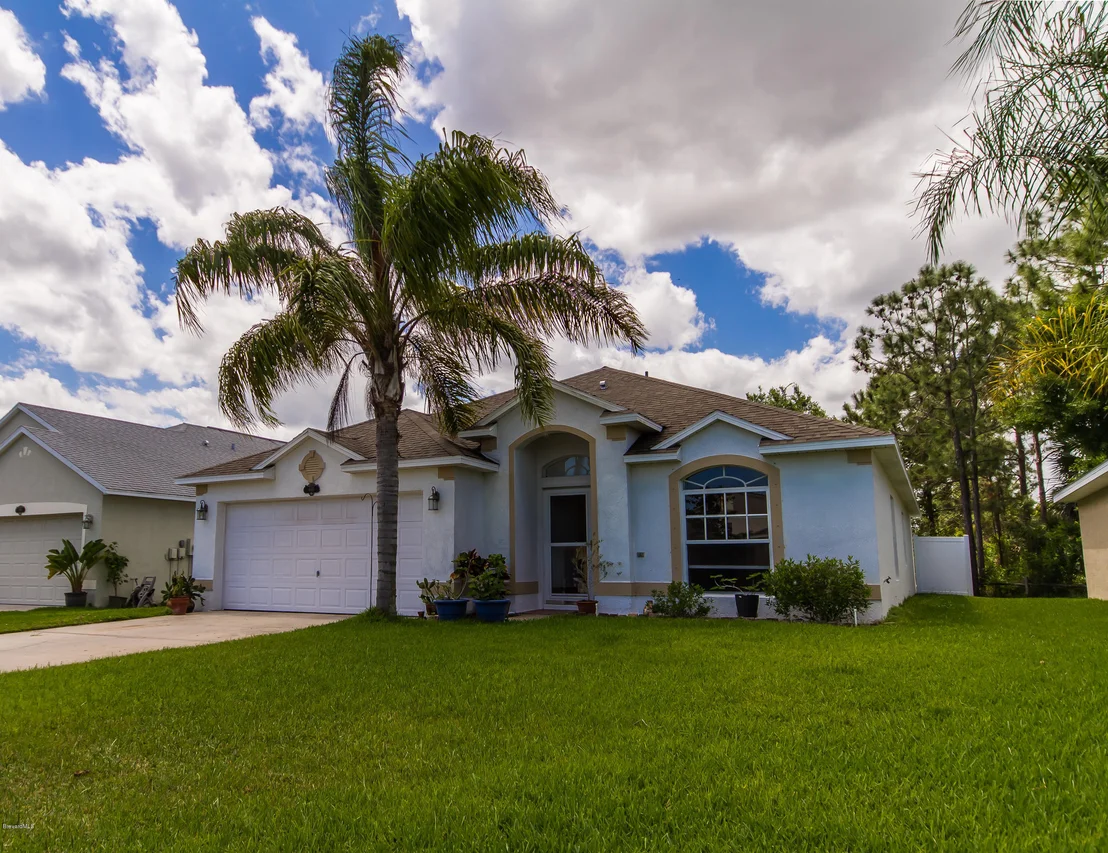 Photo of 605 Sedgewood Circle
