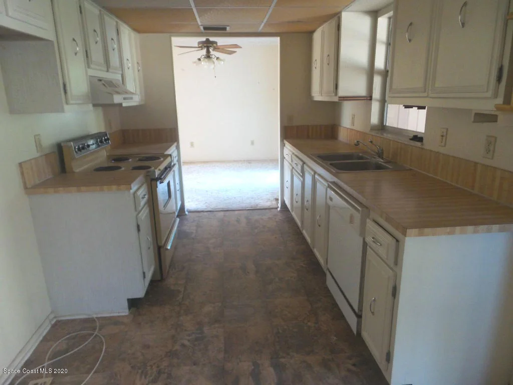 Photo of 3245 Elm Terrace
