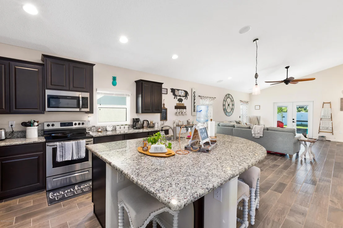 Photo of 1002 Peta Way
