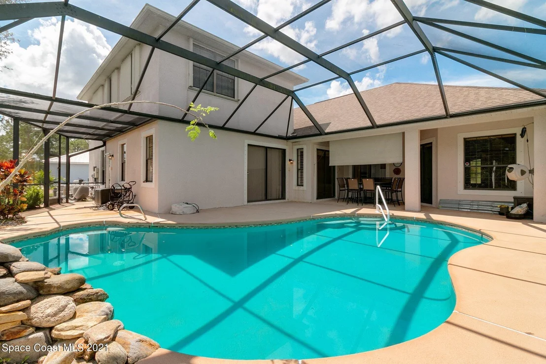 Photo of 2149 Windbrook Drive