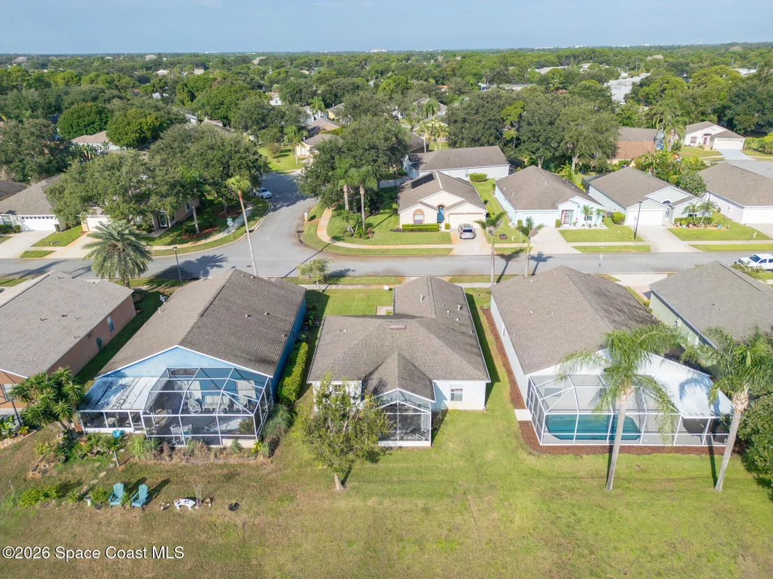 Photo of 967 Villa Drive