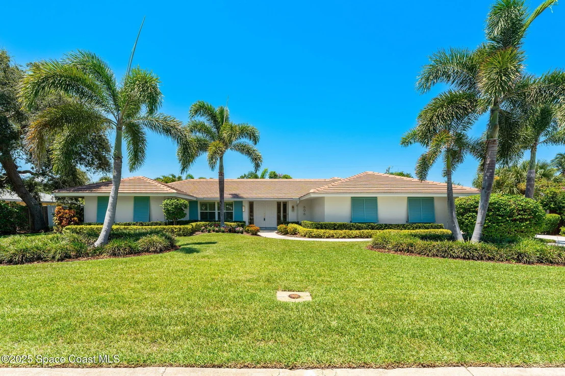 Photo of 606 Hibiscus Trail