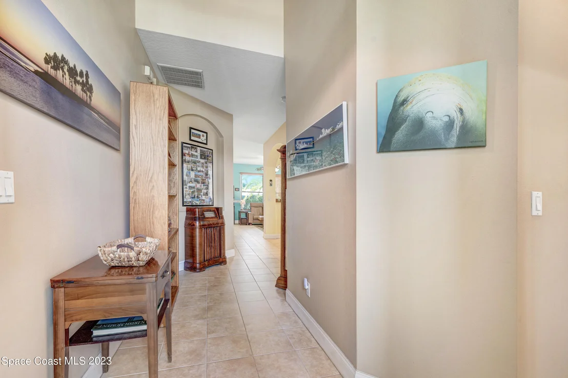 Photo of 405 Barnacle Lane