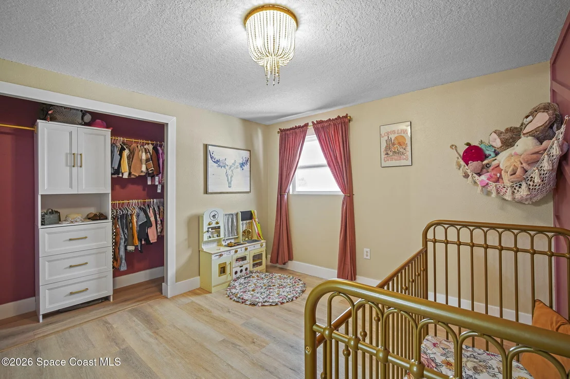 Photo of 4030 Milwaukee Avenue