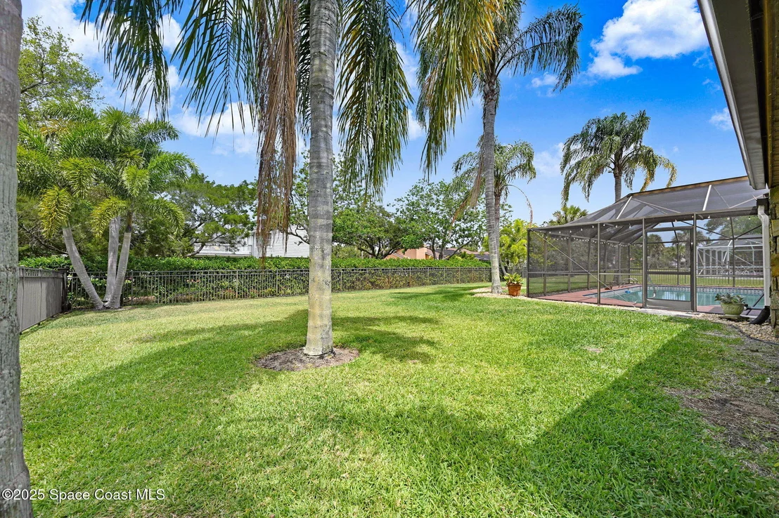 Photo of 847 Kerry Downs Circle