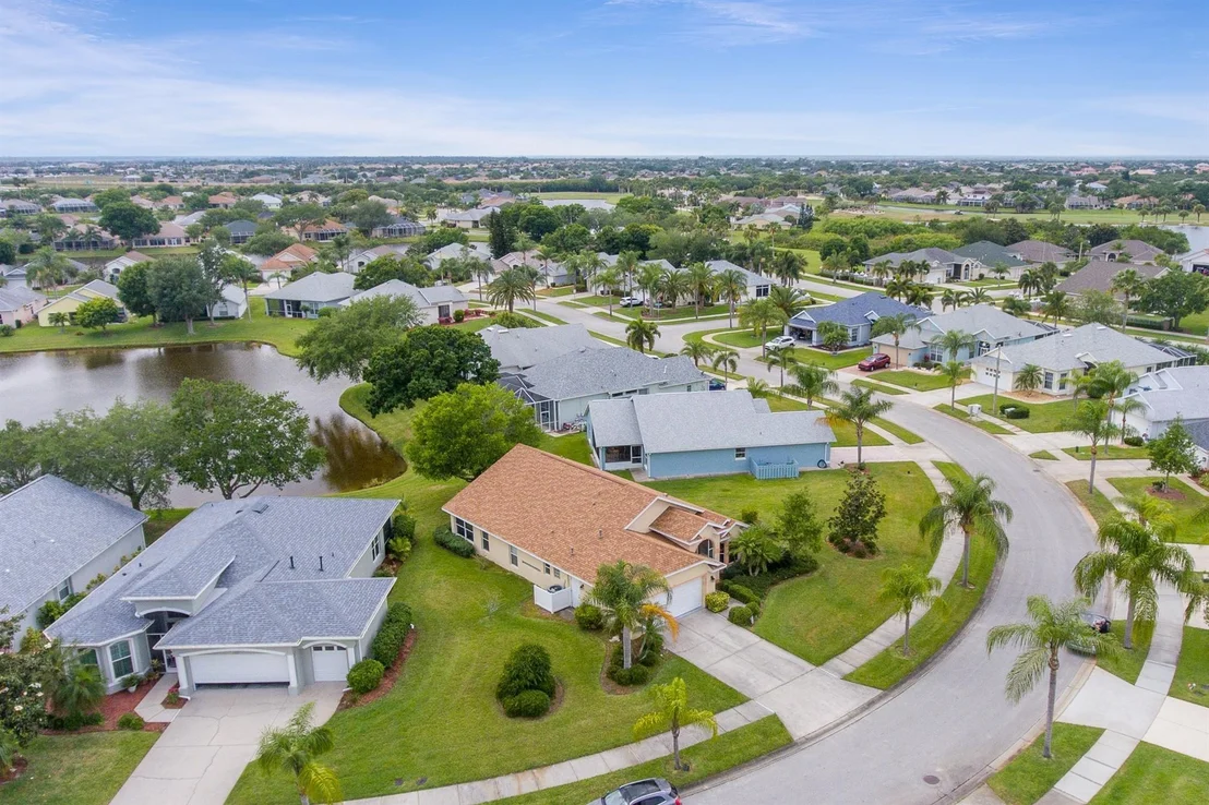 Photo of 2355 Addington Circle
