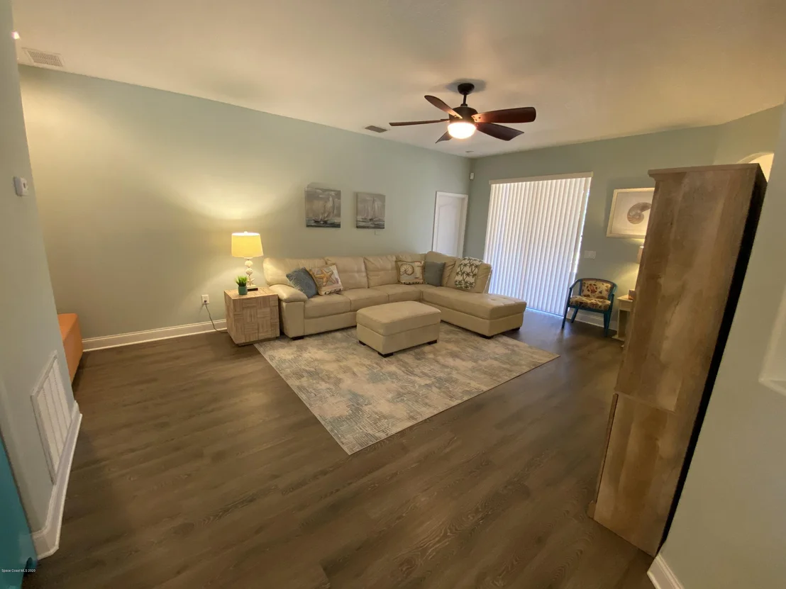 Photo of 2291 Bridgeport Circle