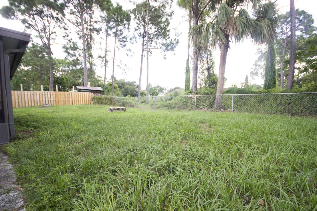 Photo of 6761 Cecil Road
