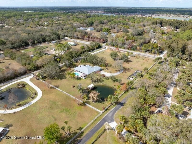 Photo of 3375 Hield Road