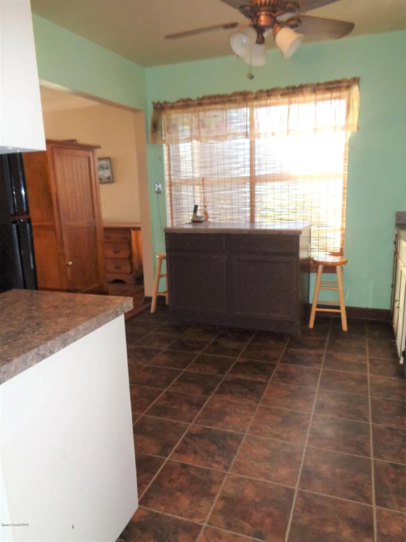 Photo of 1232 Dawn Street NE