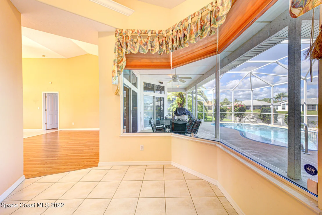 Photo of 1004 Fieldstone Drive