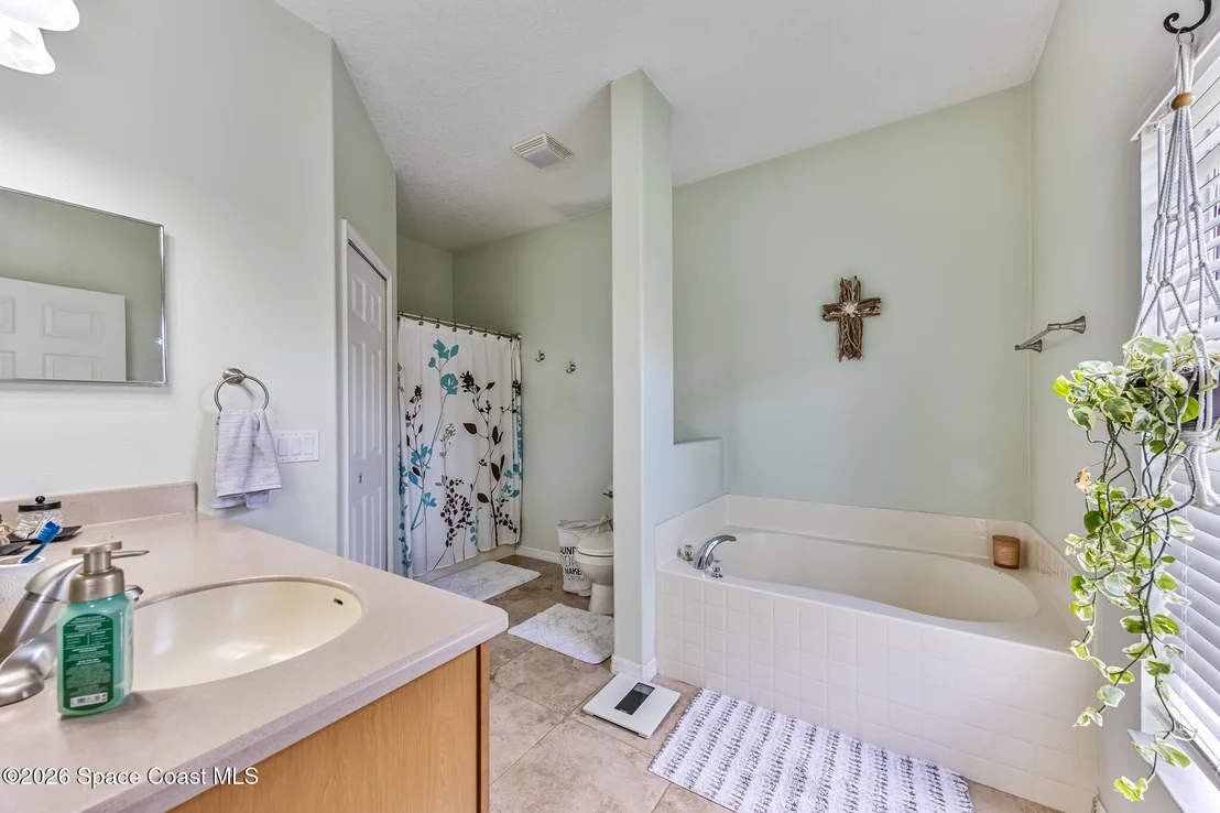 Photo of 2049 Maeve Circle