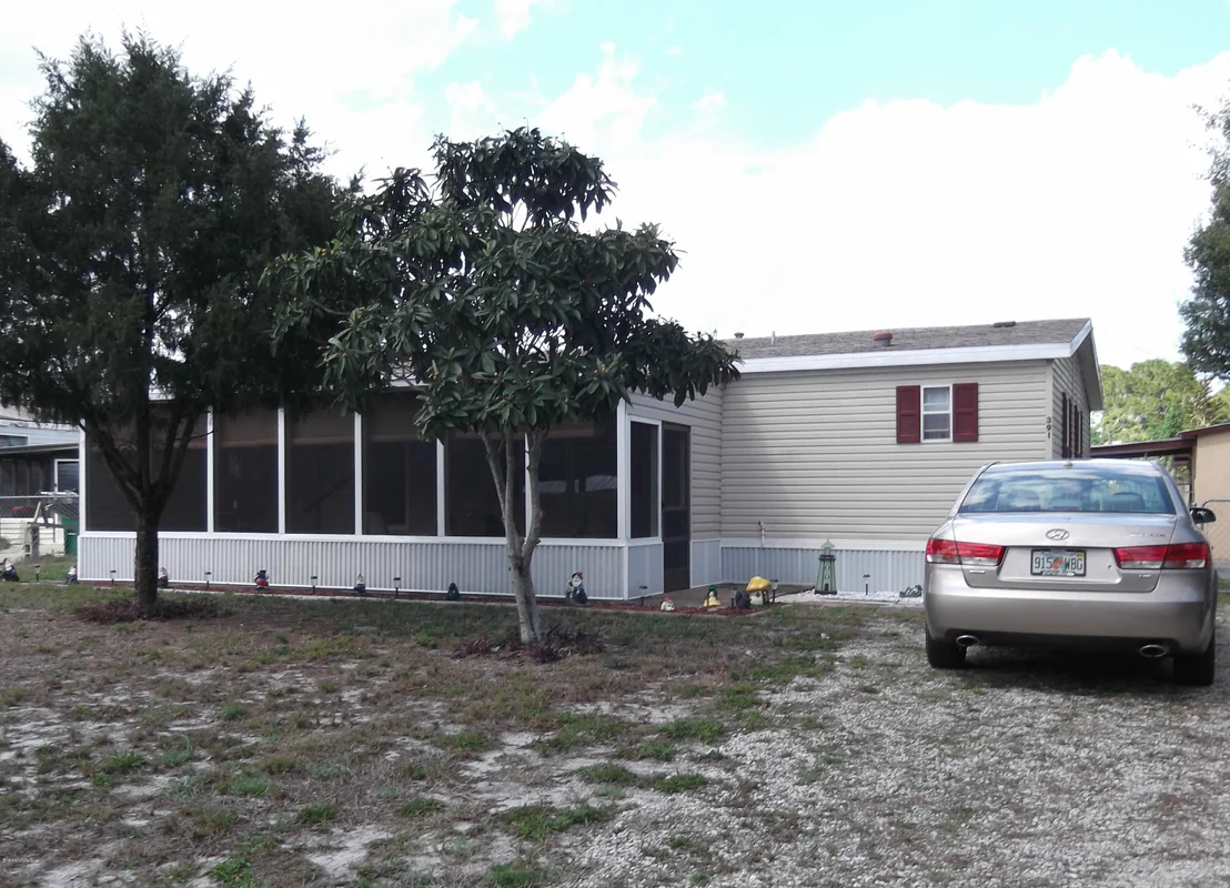 Photo of 391 Mac Arthur Circle