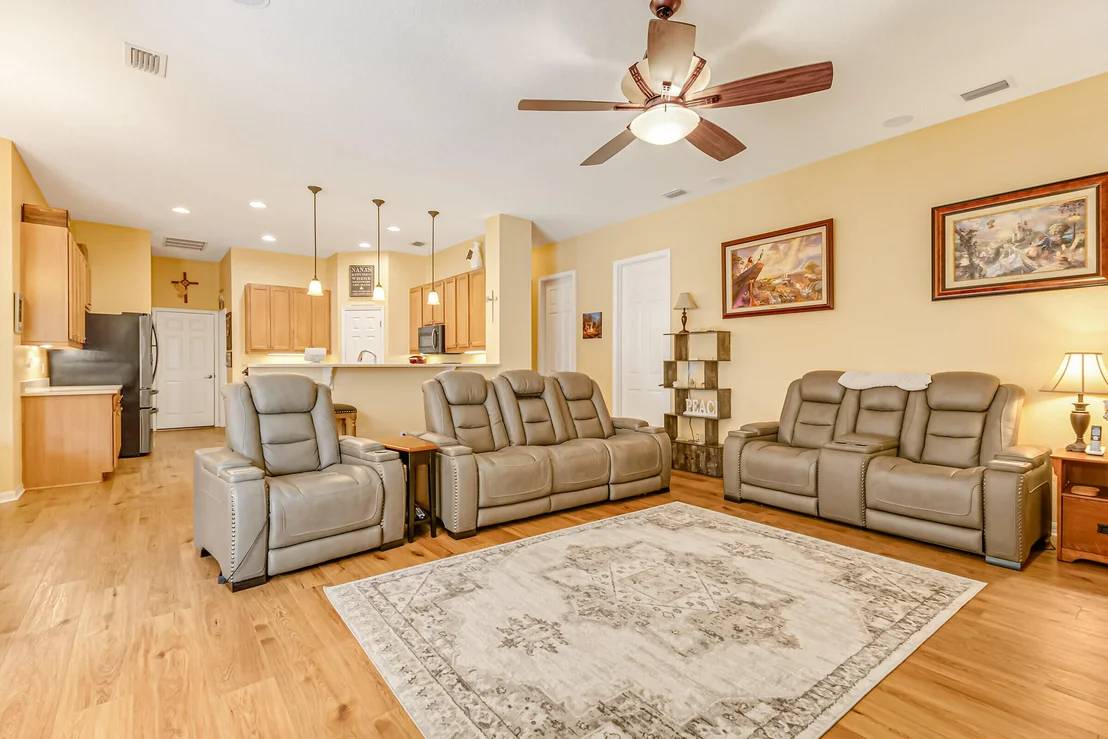 Photo of 4599 Chastain Drive
