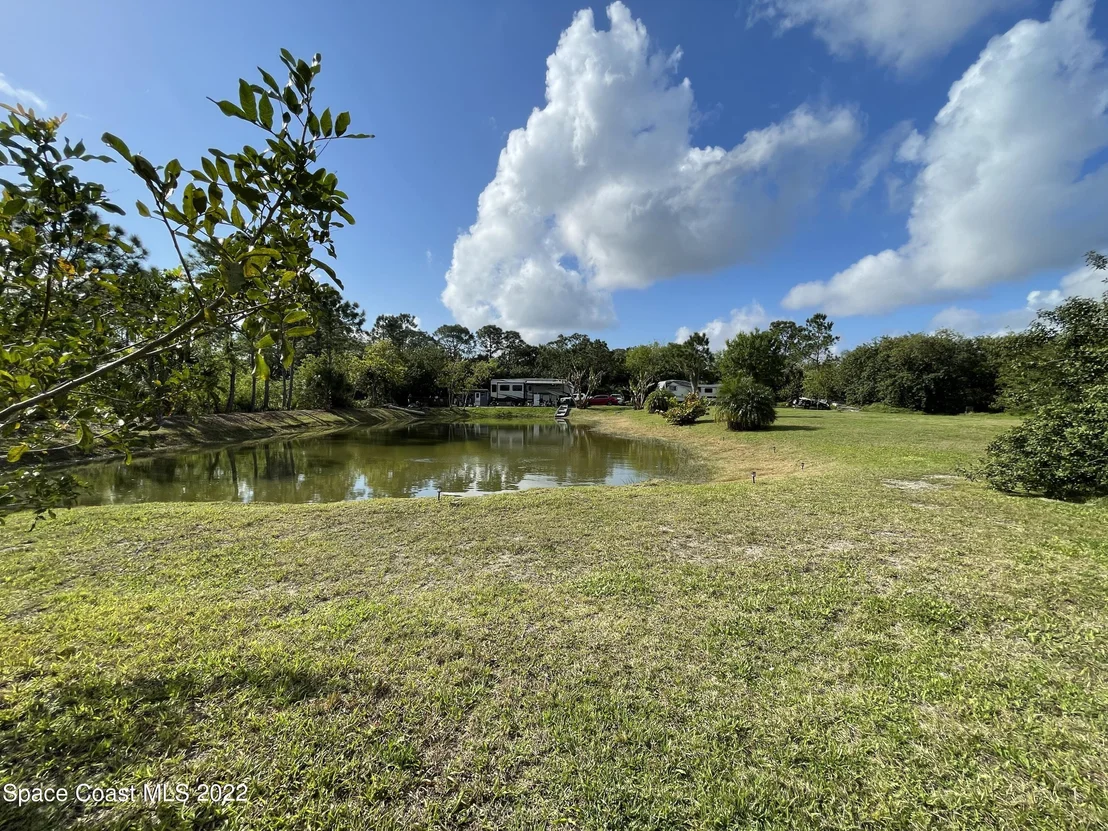 Photo of 2550 Grant Road