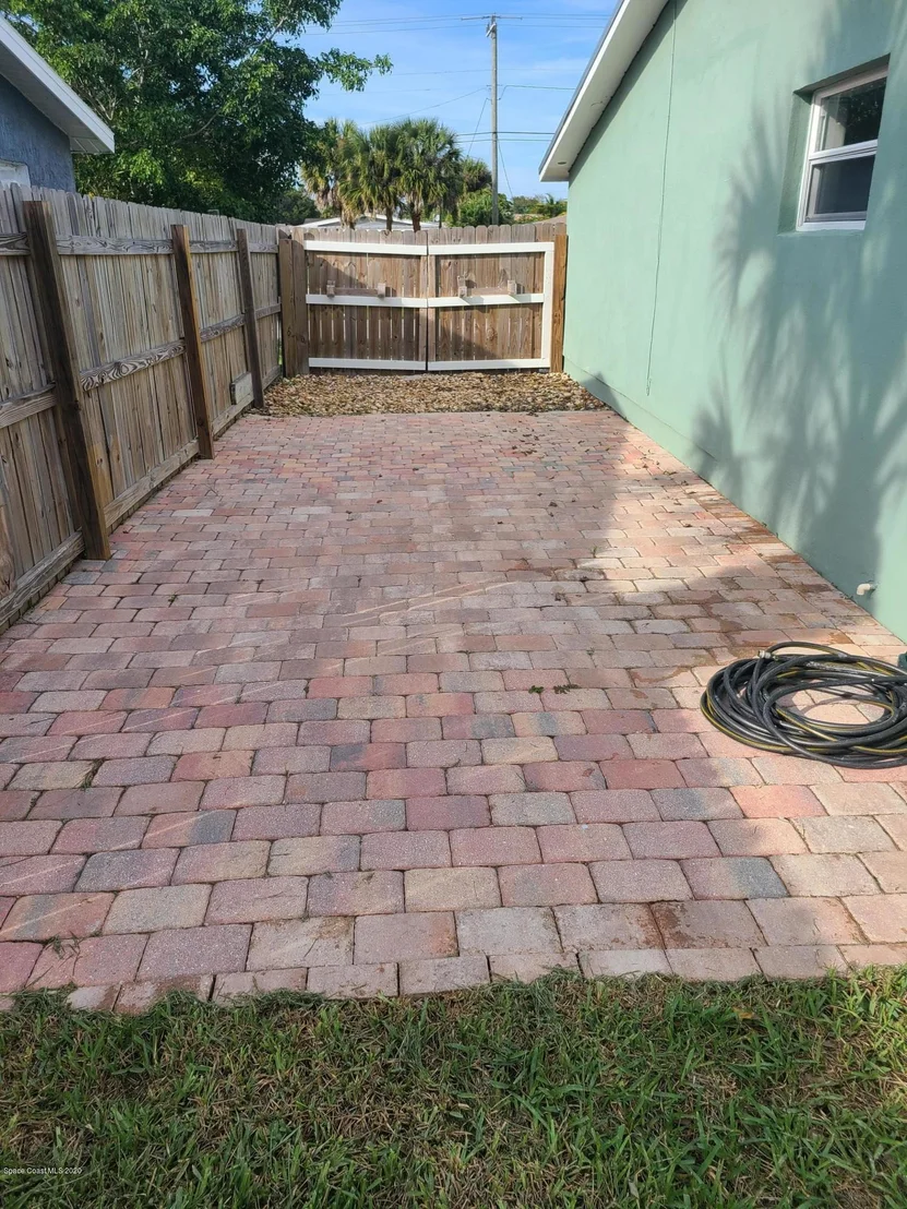 Photo of 1705 Sarno (Access) Road