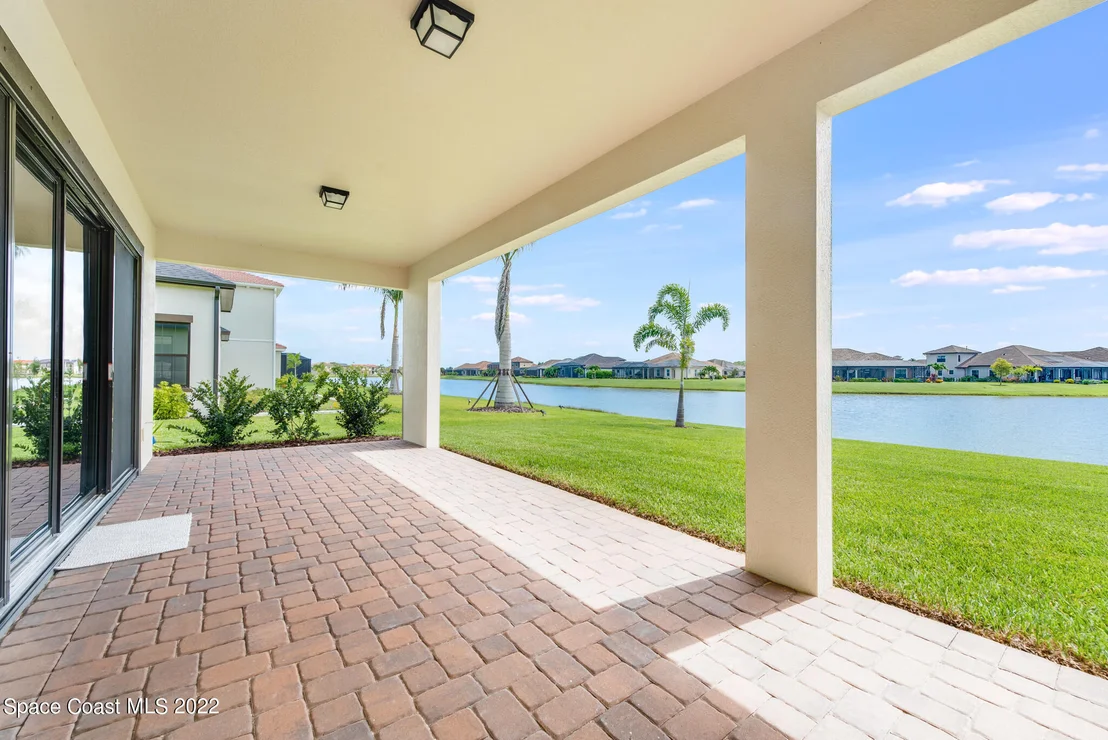 Photo of 8235 Lyside Drive